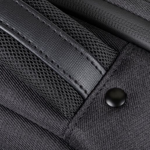 RivaCase Clark, 17.3", crni, ruksak