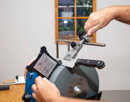 SCHEPPACH stolna brusilica (s priborom) TIGER 7000S