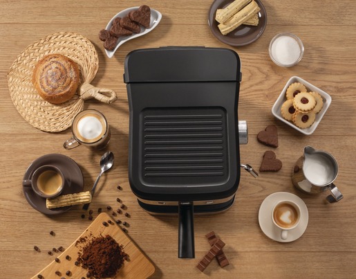 Gorenje aparat za kavu ESCM12MBK