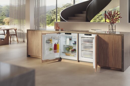 Miele zamrzivač FNUS 7140 C