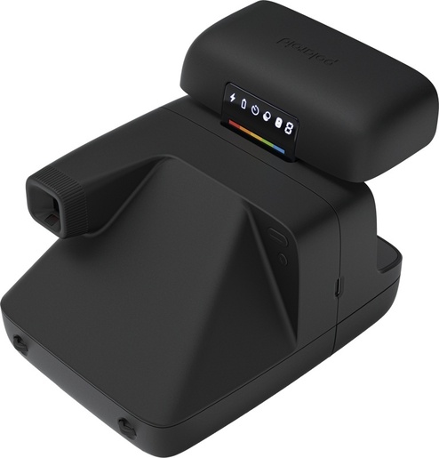 POLAROID Instant fotoaparat Flip Black + Color Film Bundle (8 slika)
