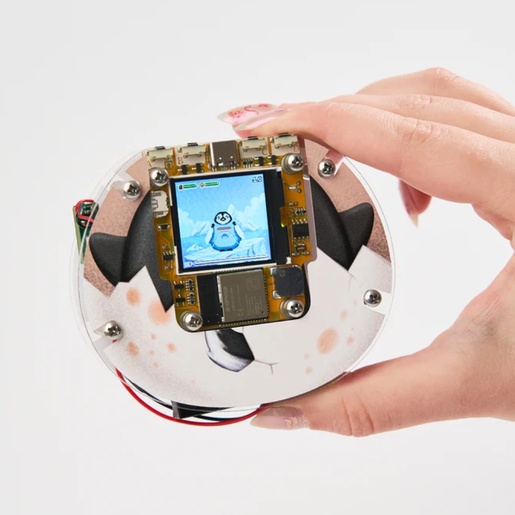 CircuitMess virtualni uradi-sam robot Codee