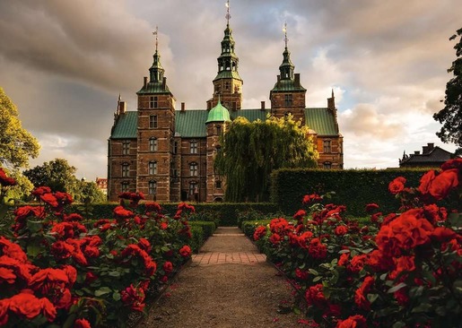 Ravensburger 1000 kom puzzle Rosenborg Castle, Denmark