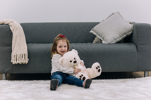 Free2Play pliš medo Cuddly, bijeli, 38cm