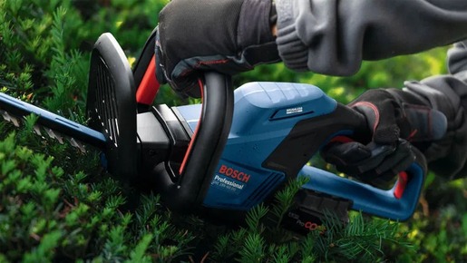 BOSCH Professional aku škare za živicu GHE 18V-60, 60cm, 1400 O/min, 1095mm duljina, SAMO ALAT
