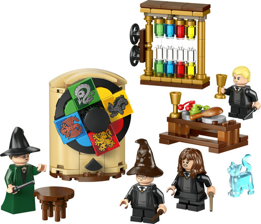 LEGO® Harry Potter™ Dvorac Hogwarts™: Razredbeni klobuk™ i ceremonija razvrstavanja 76460