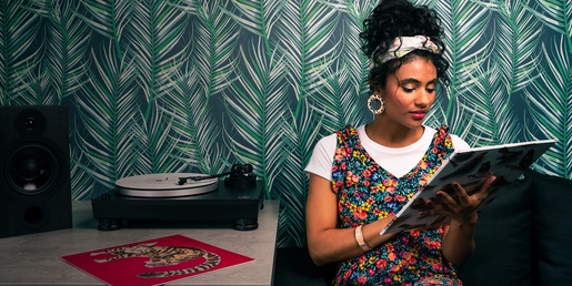 Audio Technica gramofon AT-LP5X, Direct Drive, crni