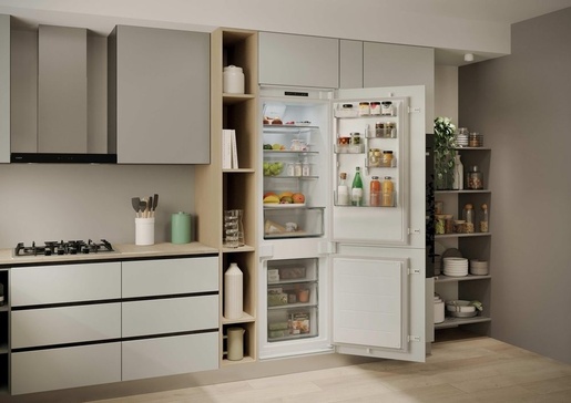 Candy hladnjak ECNBQL3518EV