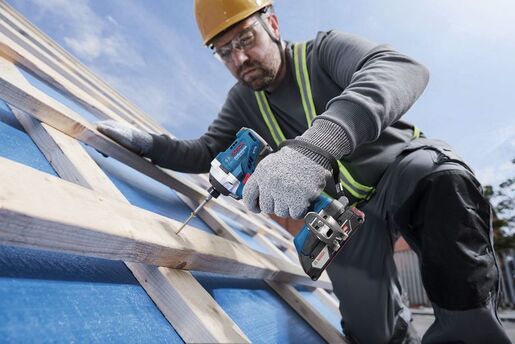 BOSCH Professional aku udarni odvijač GDR 18V-215, solo alat, karton