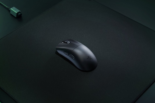 Razer DeathAdder V3 HyperSpeed bežični esports optički miš, 26000 DPI, crni, RZ01-05140100-R3G1