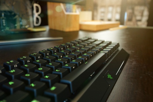 Razer BlackWidow V3 Mini HyperSpeed, Yellow switch, US ANSI, bežična mehanička tipkovnica, veličina 65%, RZ03-03891900-R3M1