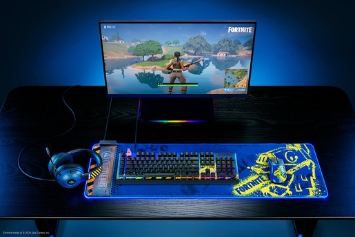 Razer Goliathus Extended Chroma mekana gaming podloga za miš, Fortnite Edition, RZ02-02500800-R3M1