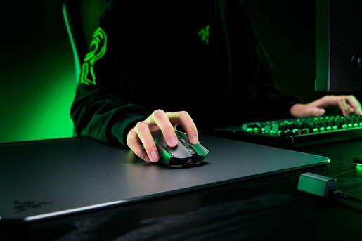Razer Viper V3 Pro bežični esports optički miš, 35000 DPI, crni, RZ01-05120100-R3G1