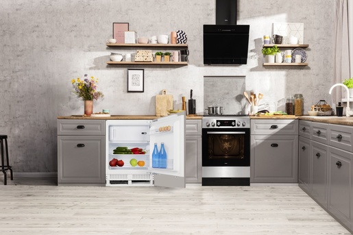 Amica hladnjak UM130.3i (E)