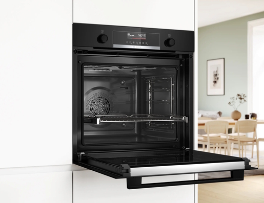 Bosch pećnica HBG579EB7