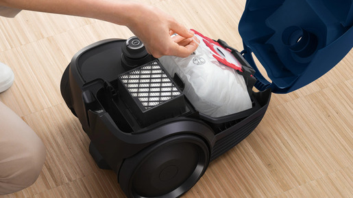 Bosch usisavač BGLS2BU2