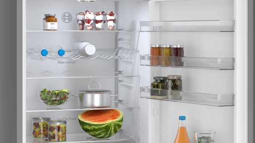 Bosch hladnjak KGN49OCAF