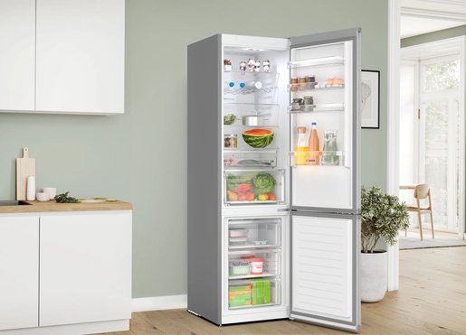 Bosch hladnjak KGN397LDF