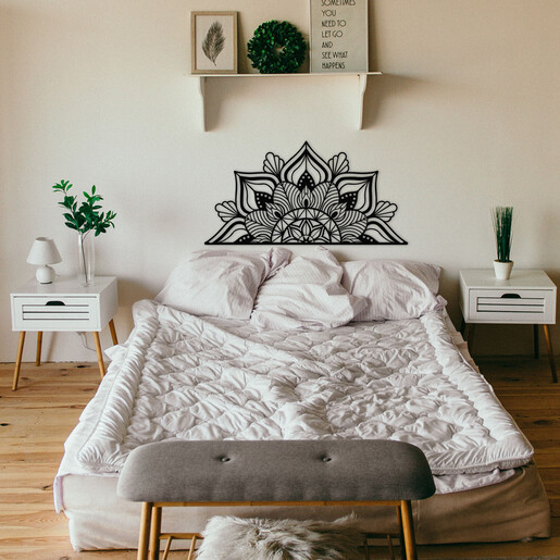 Metalna zidna dekoracija Almero