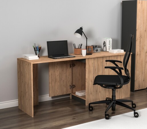 Stol za učenje AYLA