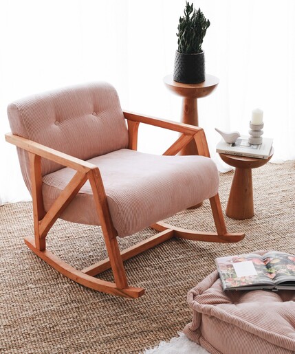 Fotelja Nini Sallanan - ružičasta