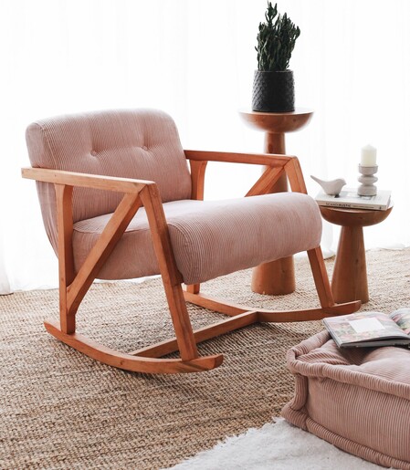 Fotelja Nini Sallanan - ružičasta