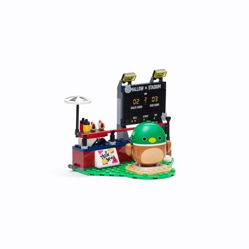Squishmallows Building set Avery’s Ball Game s figurom Avery
