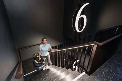 KARCHER čistač tapeciranih površina Puzzi, 8/1 Adv