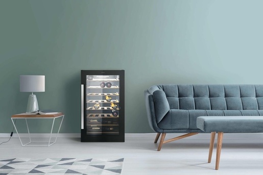 Candy hladnjak CWC 154 EEL/NFC