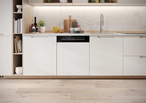 Candy perilica posuđa CH 5B3F1B