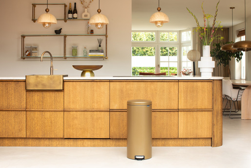 Brabantia NewIcon kanta s pedalom, 30 l, topli mesing
