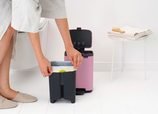 Brabantia Bo kanta s pedalom, 4 l, roza