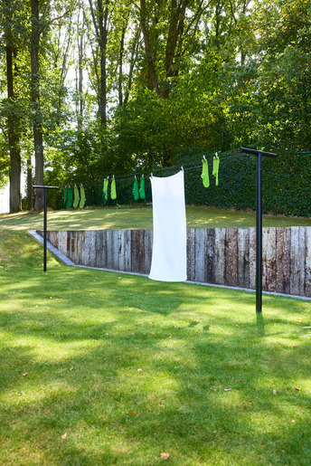 Brabantia HangOut sušilo za rublje sa stupovima, 50 m, crna