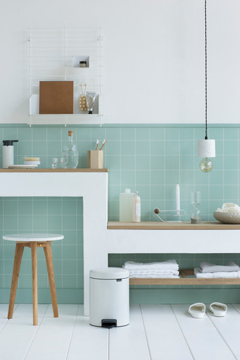 Brabantia NewIcon kanta s pedalom, 5 l, bijela