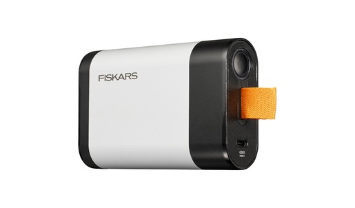 FISKARS akumulator Li-ion, 12V, 4,0Ah, USB-C punjenje, vrijeme punjenja do 2.5h
