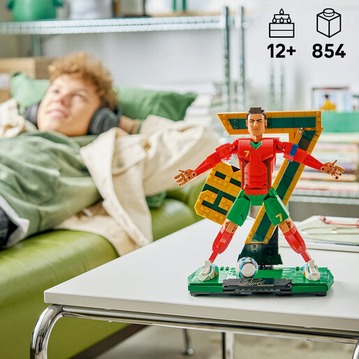 LEGO® Editions Cristiano Ronaldo – nogometna legenda 43016