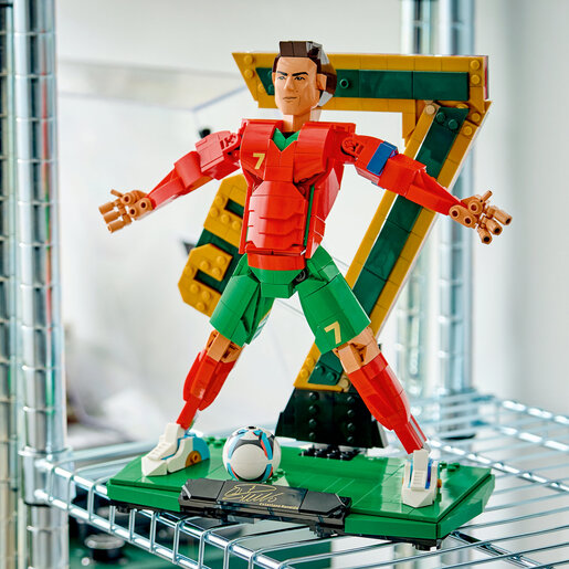 LEGO® Editions Cristiano Ronaldo – nogometna legenda 43016