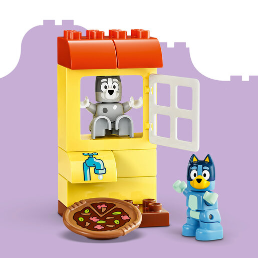LEGO® DUPLO® „Djevojčice i pizza” s Muffin i Bluey 10469