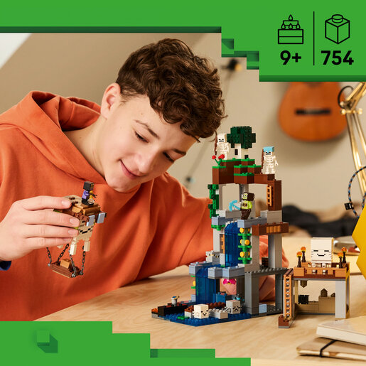 LEGO® Minecraft® Postaja ghasta 21597