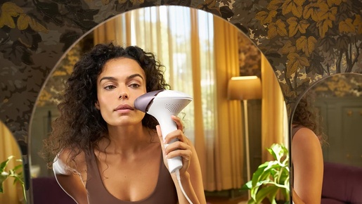 Philips Lumea IPL uređaj za uklanjanje dlačica serije 8000 BRI947