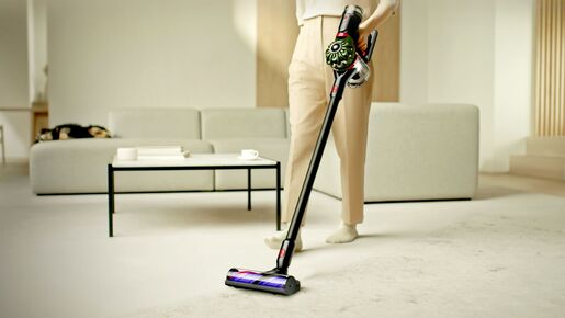 Dyson štapni usisavač V8 Cyclone
