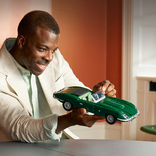 LEGO® Icons Jaguar E-Type 11381