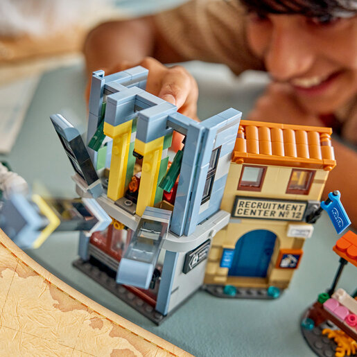 LEGO® ONE PIECE Obračun s kapetanom Smokerom 75642