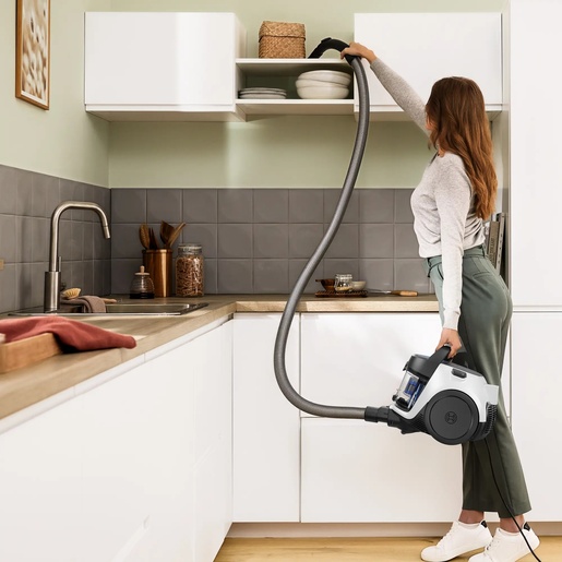 Bosch usisavač BGC05LW2
