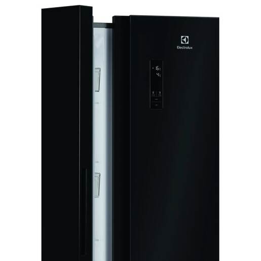 Electrolux hladnjak EAT6ME53E0