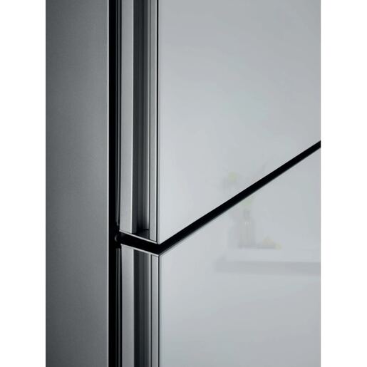 Electrolux hladnjak LNT7ME36G2