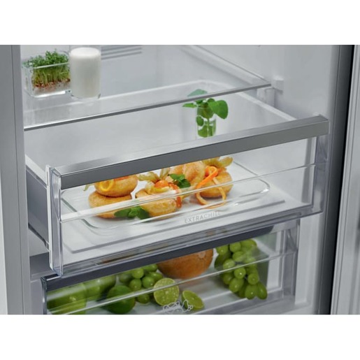 Electrolux hladnjak LNT7ME36G2