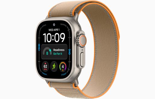 Apple Watch Ultra 4, MJAQ4QH/A, GPS + Cellular 49mm M/L Natural Titanium Case with Sand Trail Loop, pametni sat