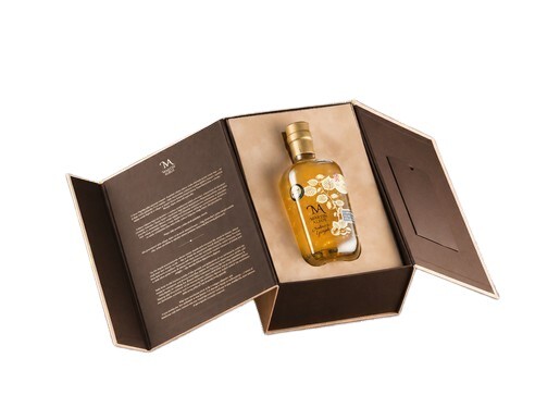 Martin Albus Lux poklon paket liker od lješnjaka 0,7 l