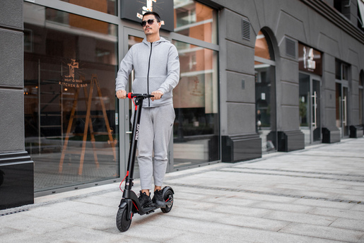 RING električni romobil RX8 crni, izmjenjiva baterija RS